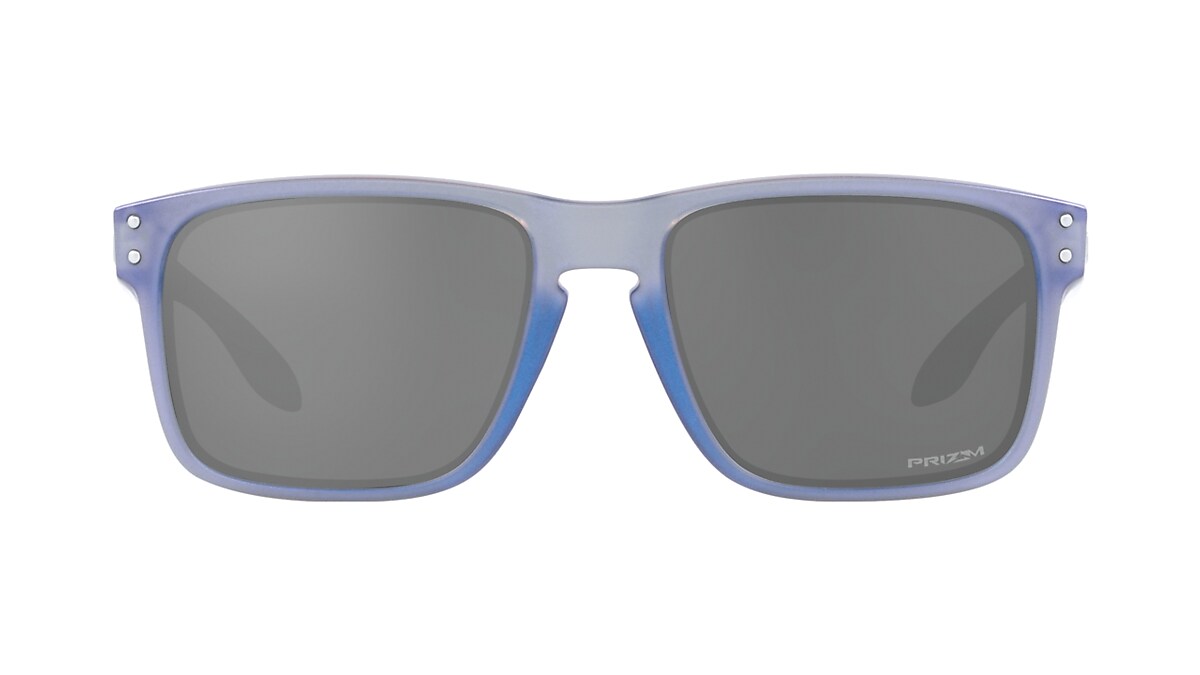 https://assets.oakley.com/is/image/OakleyEYE/888392605870_holbrook-a_dark-matte-stonwash-opaline-prizm-black_main_010.png?impolicy=SEO_16x9